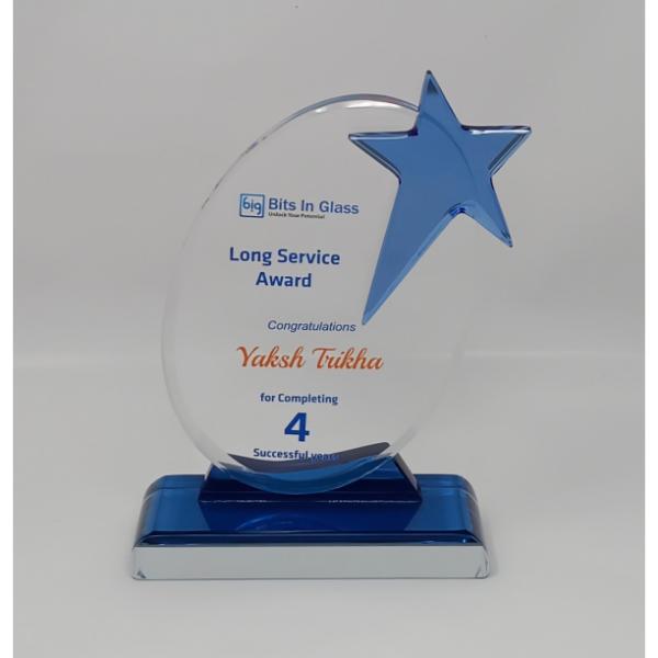Glass Trophy for Bits in Glass